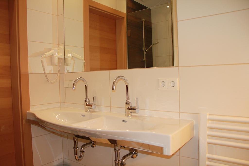 Haus Sylvia Apartment Mariapfarr Cameră foto